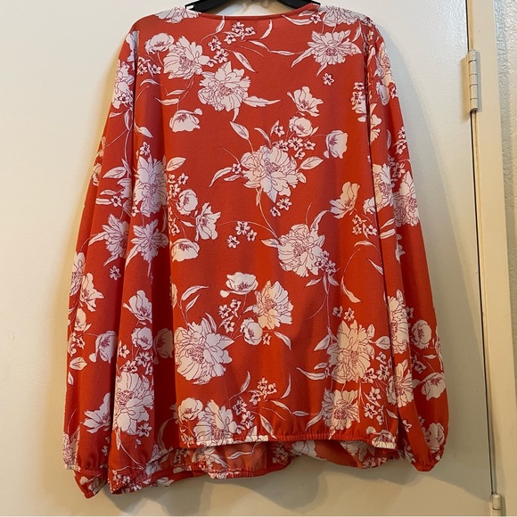 Studio B Coral and White Floral Wrap-Style Blouse - Picture 4 of 4